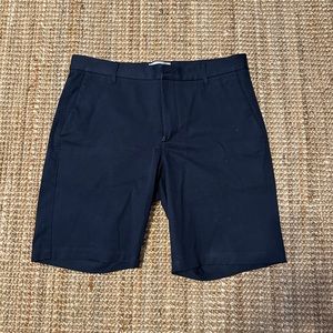 Everlane Performance Chino 9 inch Navy